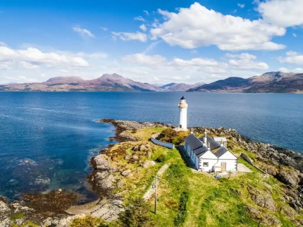 isle orsnay lighthouse